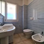 Elegant Pool-front Flat With Fenced Garden Apartment